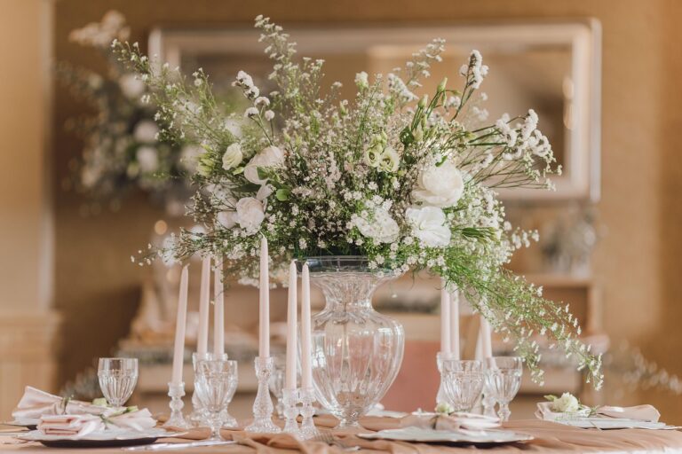 wedding photography, nature, wedding details, wedding preparations, wedding, table set-up, flower arrangement, beautiful flowers, flowers, table, glassware, candles, dining table, decoration, decorative, flower background, flower wallpaper, floral